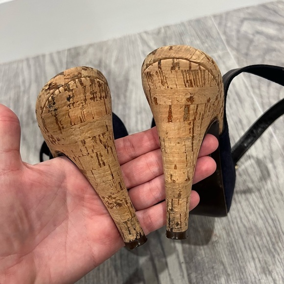 FENDI navy suede peeptoe cork heels - Picture 6 of 7